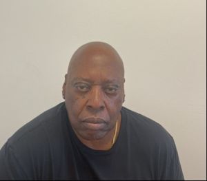 Photo of JONES, L A JR