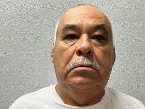 Photo of MUNIZ, SERGIO